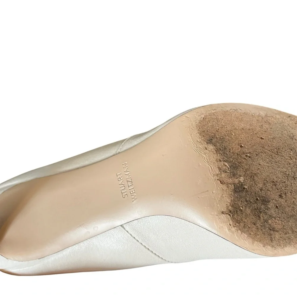 Stuart Weitzman cream leather boots! Size 7.5